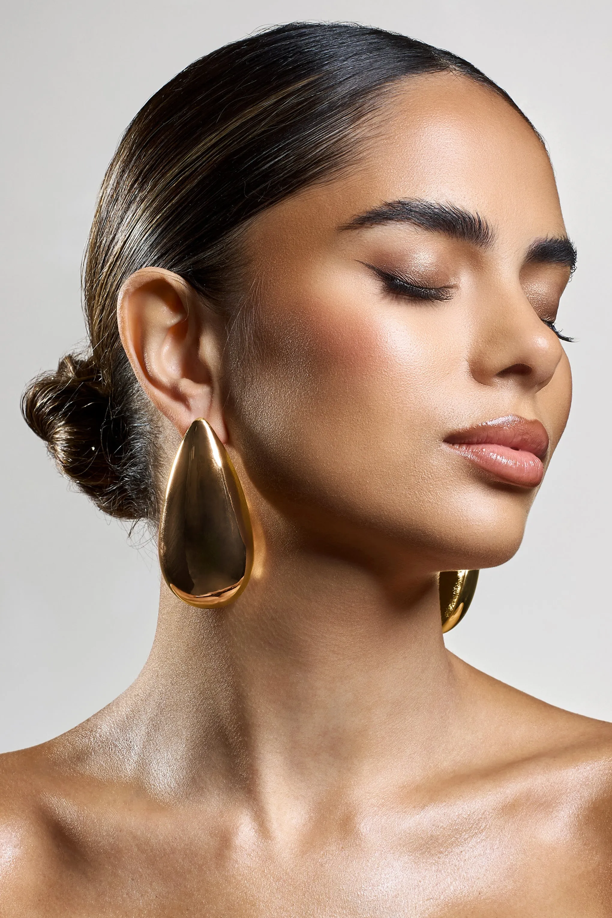 Amiya | Gold Statement Teardrop Earrings