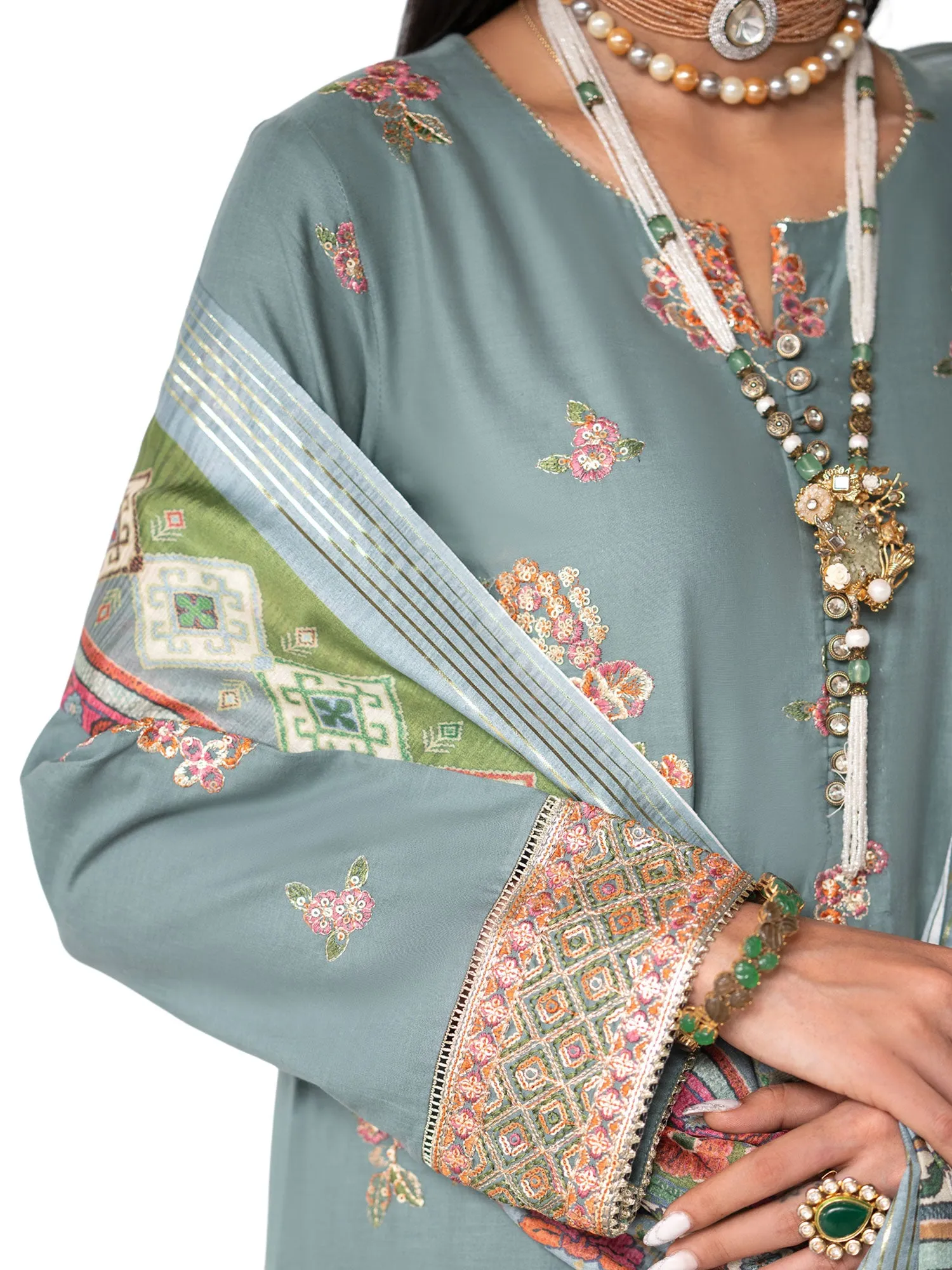 Casual Lite Embroidered Cotton Lawn 3-Piece Suit - Arzu