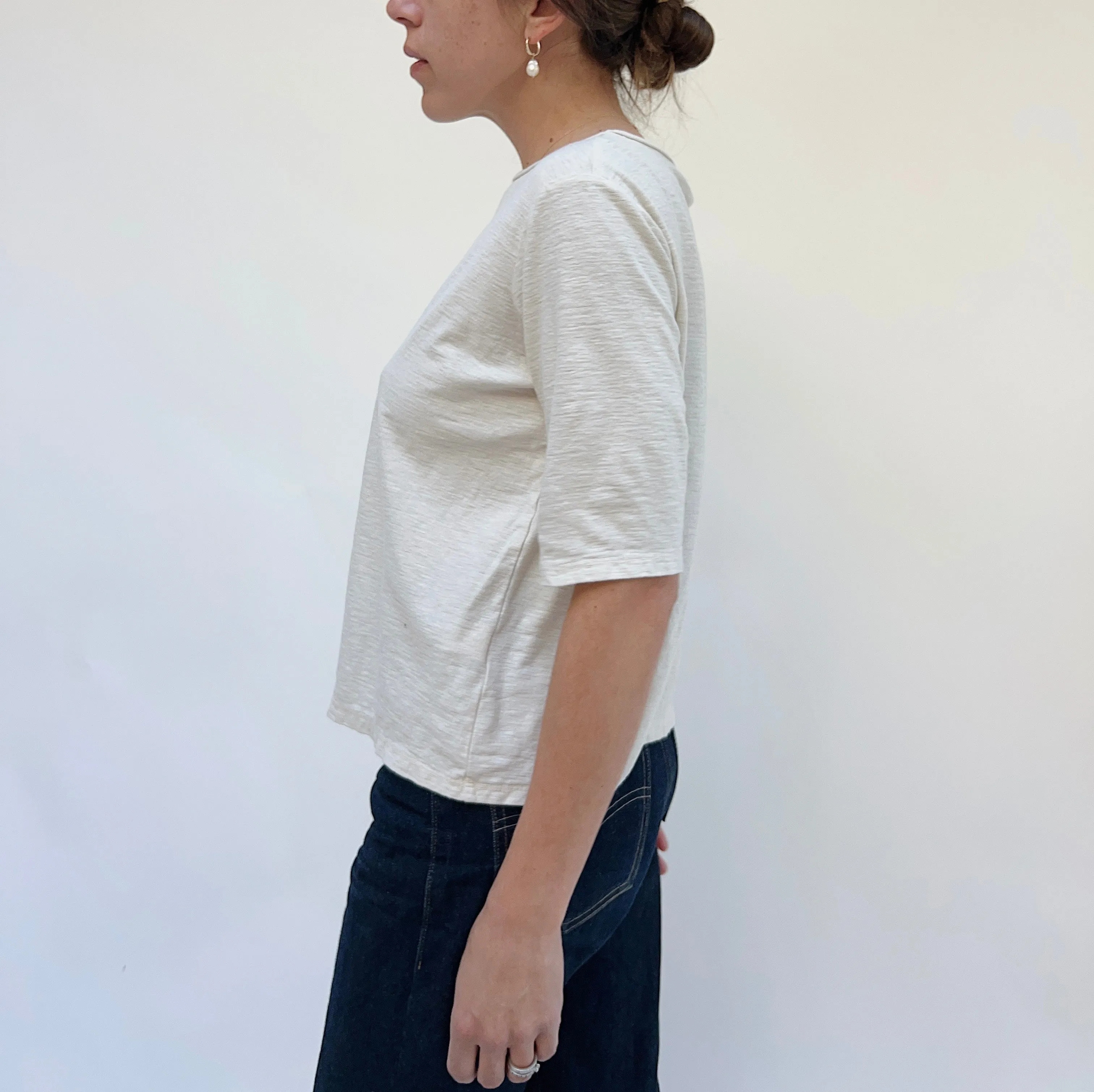 Cut Loose | Elbow Sleeve Top in Jicama