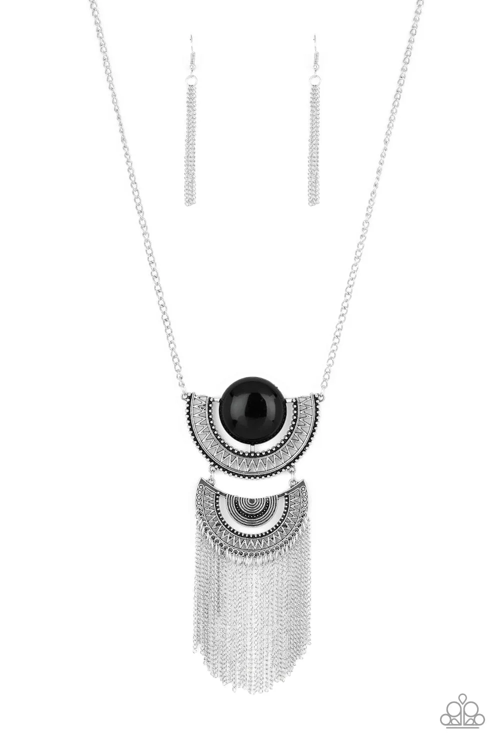 Desert Diviner Black-Necklace