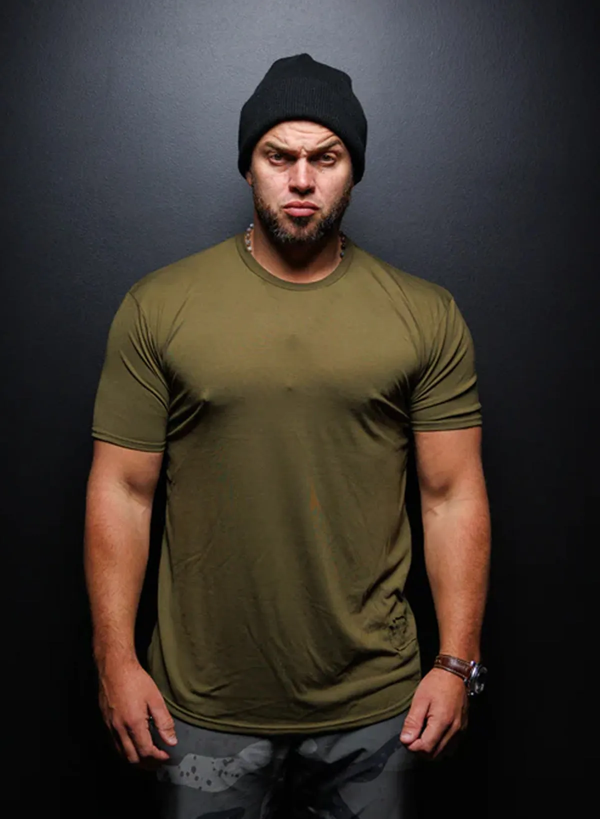 ESSENTIAL OLIVE TEE