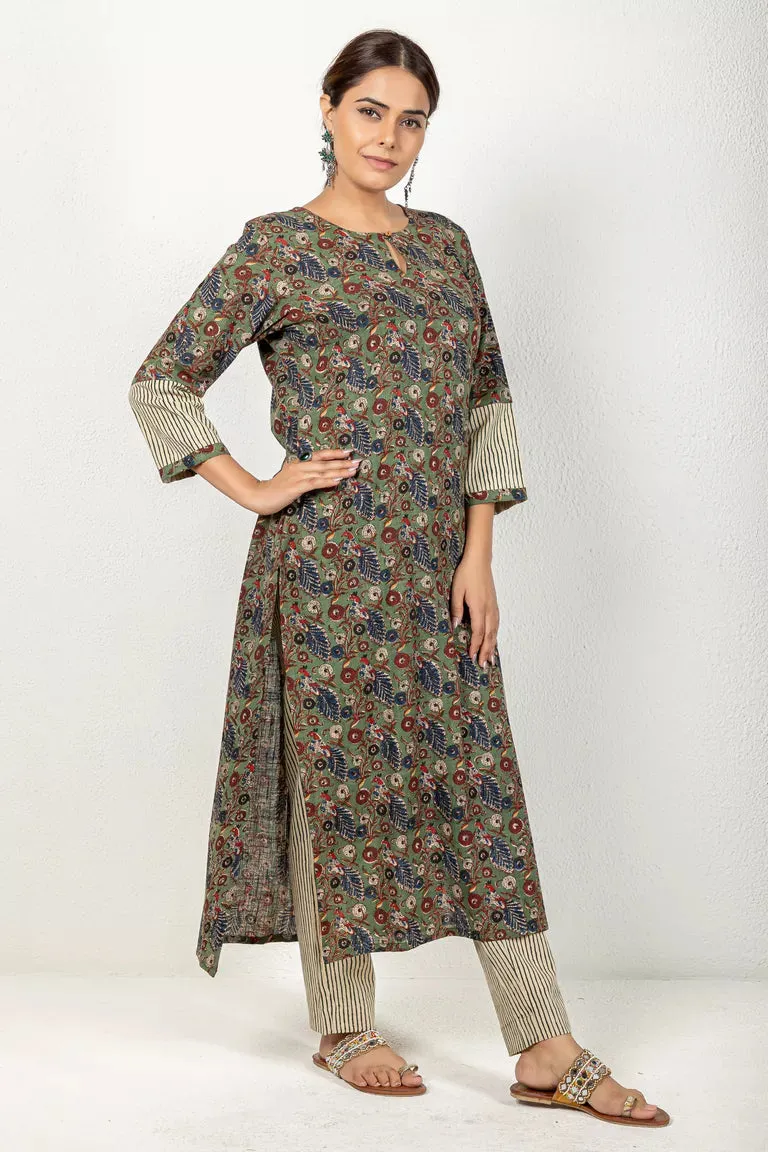 Green & Beige Kalamkari Kurta With Pants Set