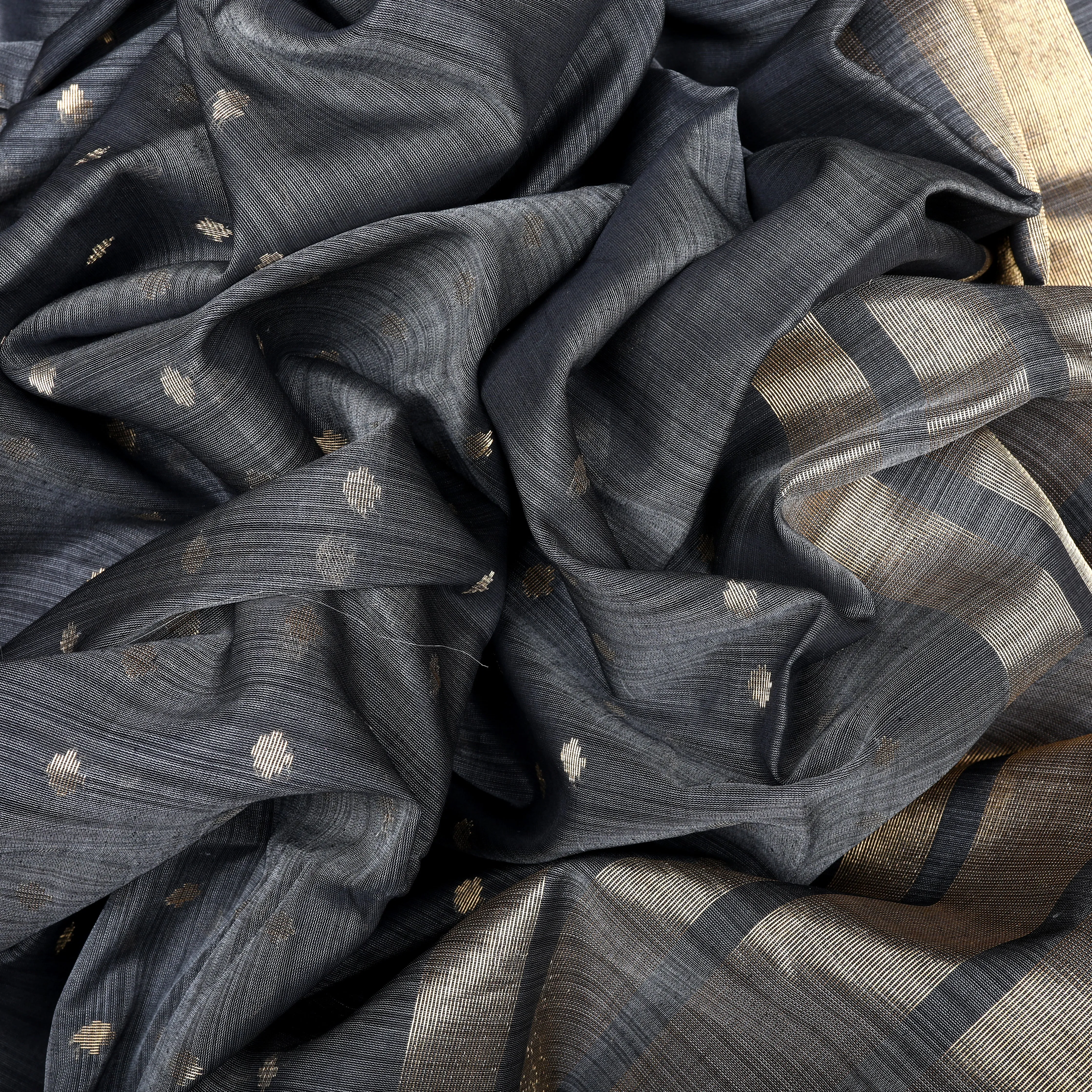 Handwoven Grey Silk Cotton Saree - 1105T002297DSC