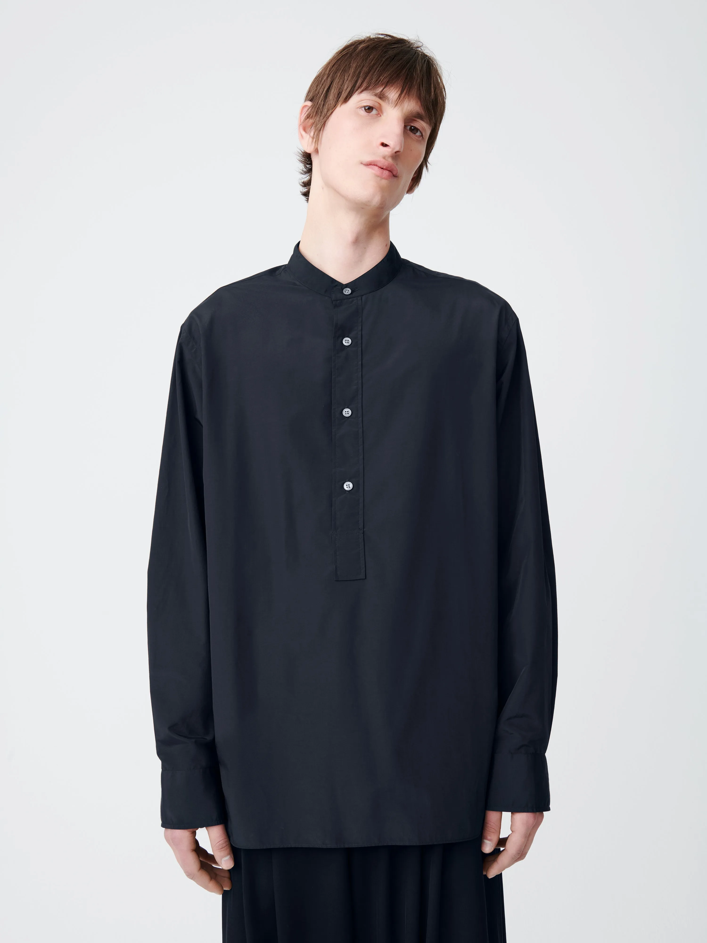 Key Shirt in Darkest Navy