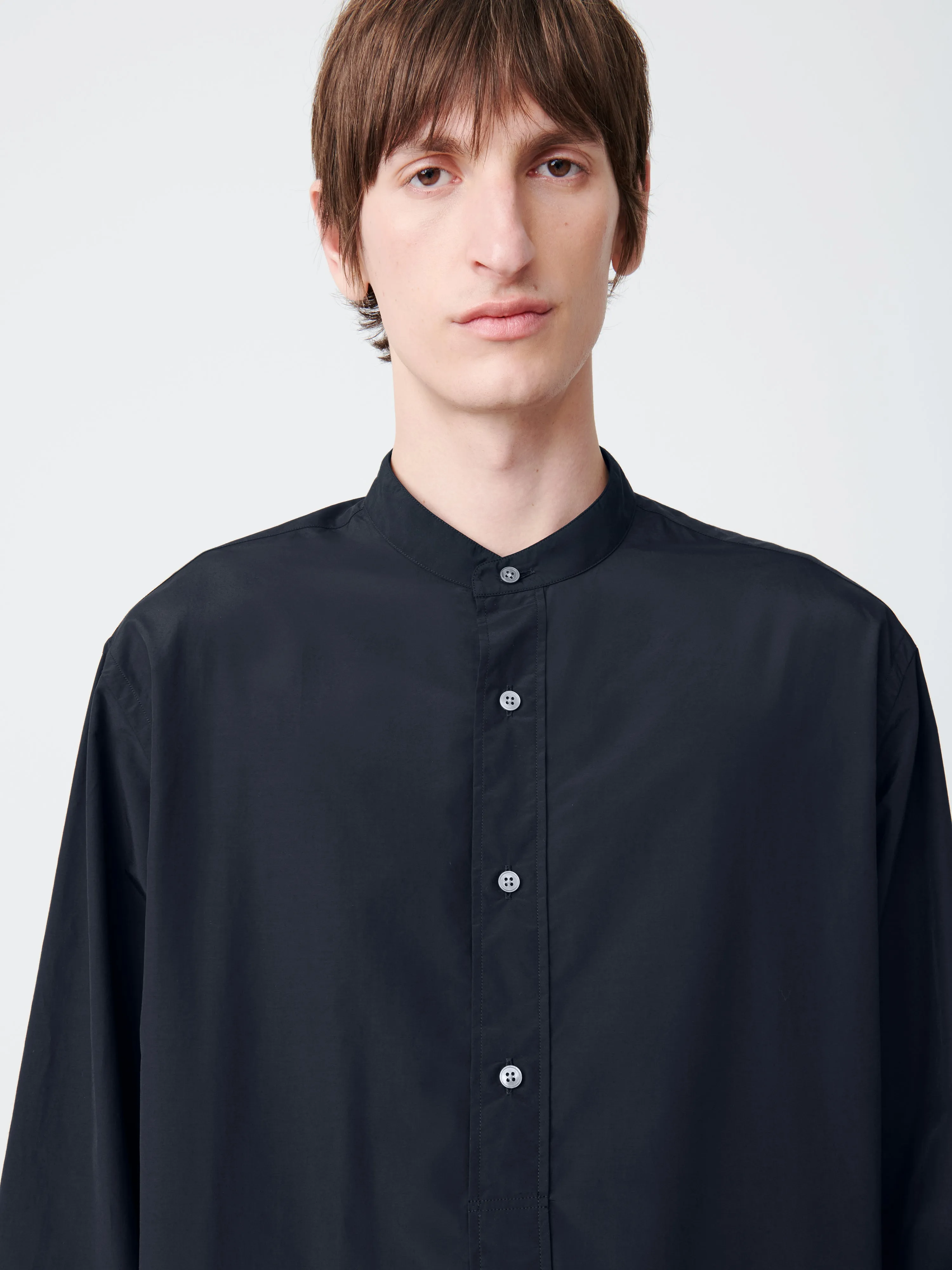 Key Shirt in Darkest Navy