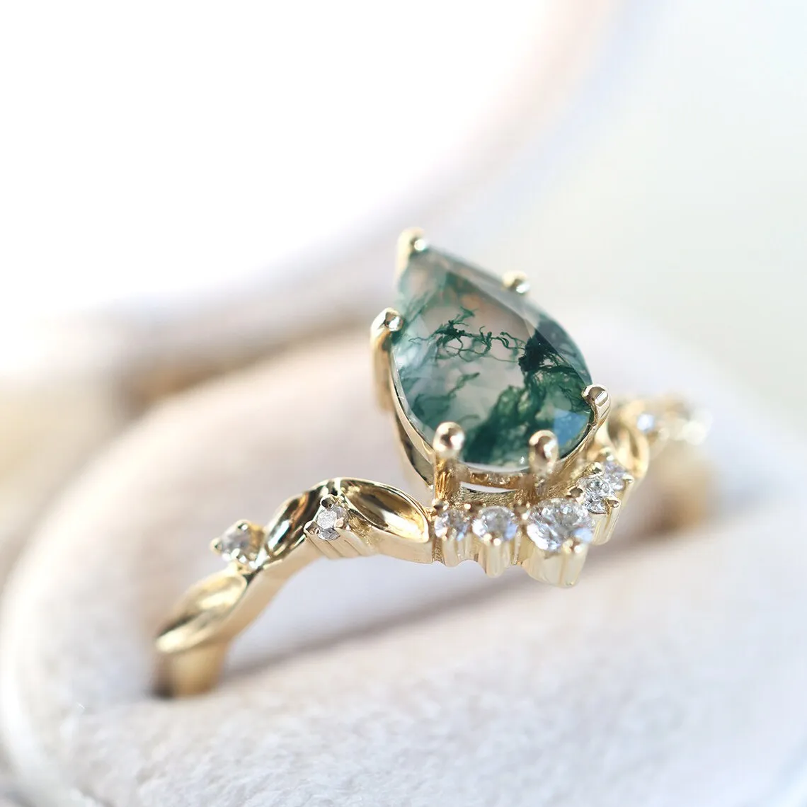 Leaf Pear Moss Agate Engagement Ring With Diamonds