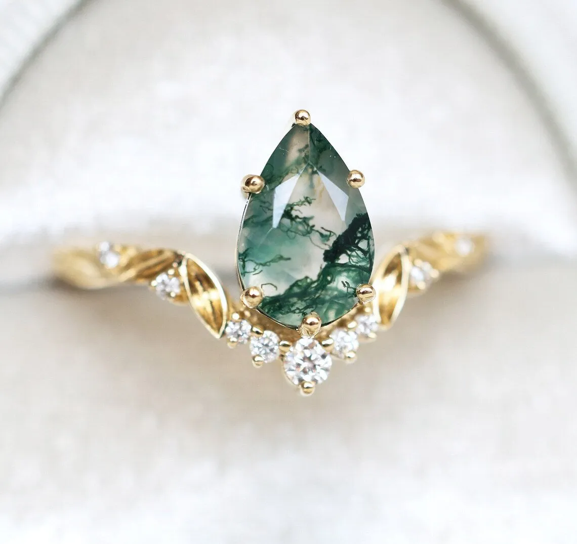 Leaf Pear Moss Agate Engagement Ring With Diamonds