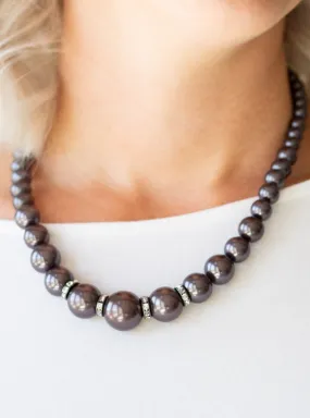 Party Pearls Black Necklace Set