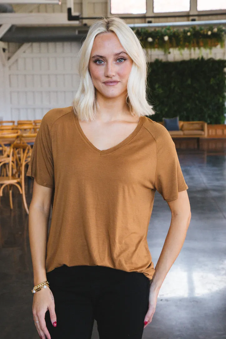 Rae Short Sleeve V-Neck Tee, Pale Brown