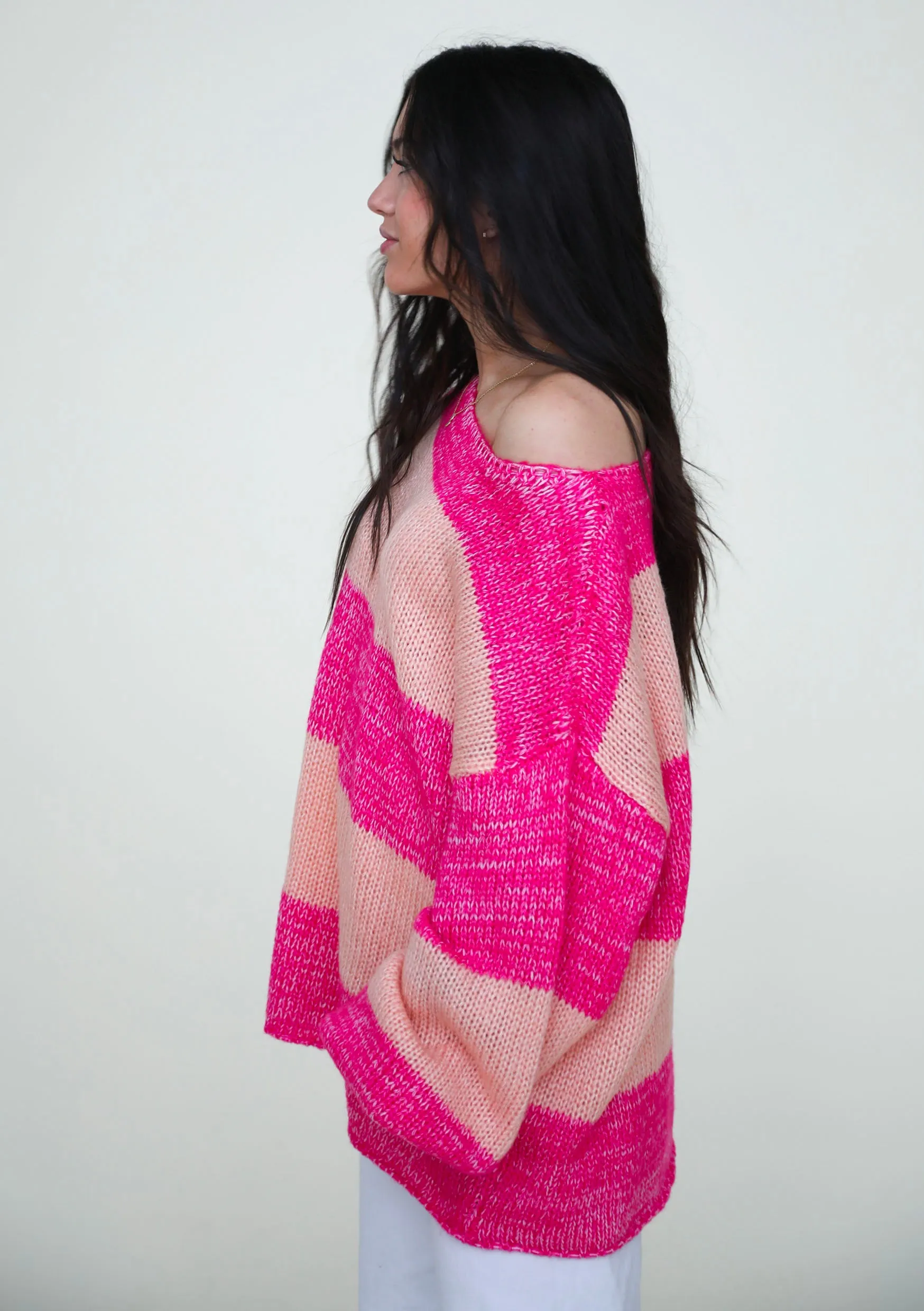 Relaxed Fit Oversized Sweater In Fuchsia