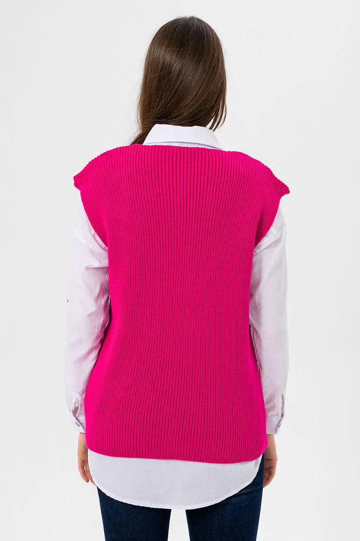 SLEEVLESS KNIT SWEATER